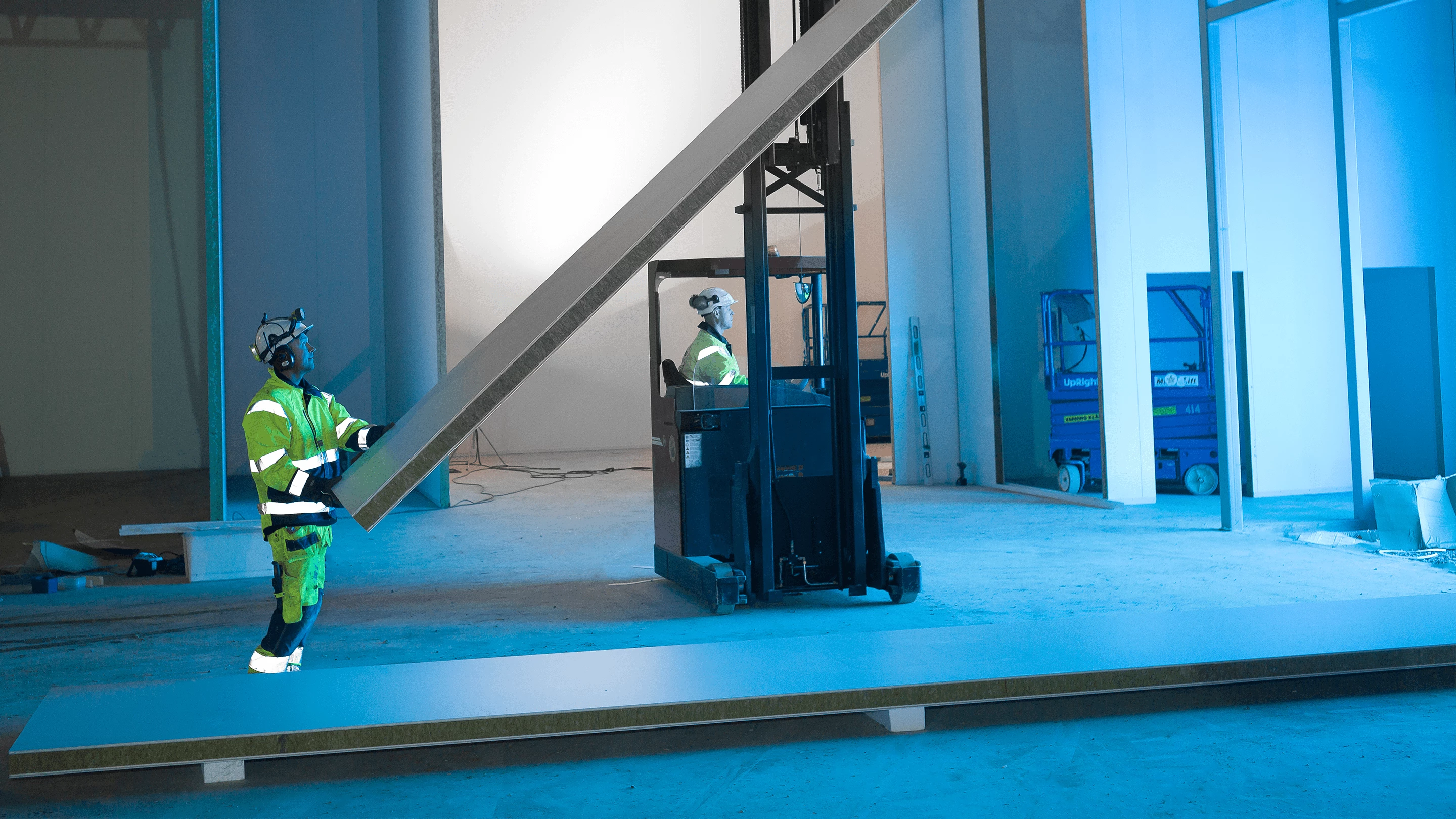 Brandsakra Vagg Och Takpaneler For Ei90 M Lindab