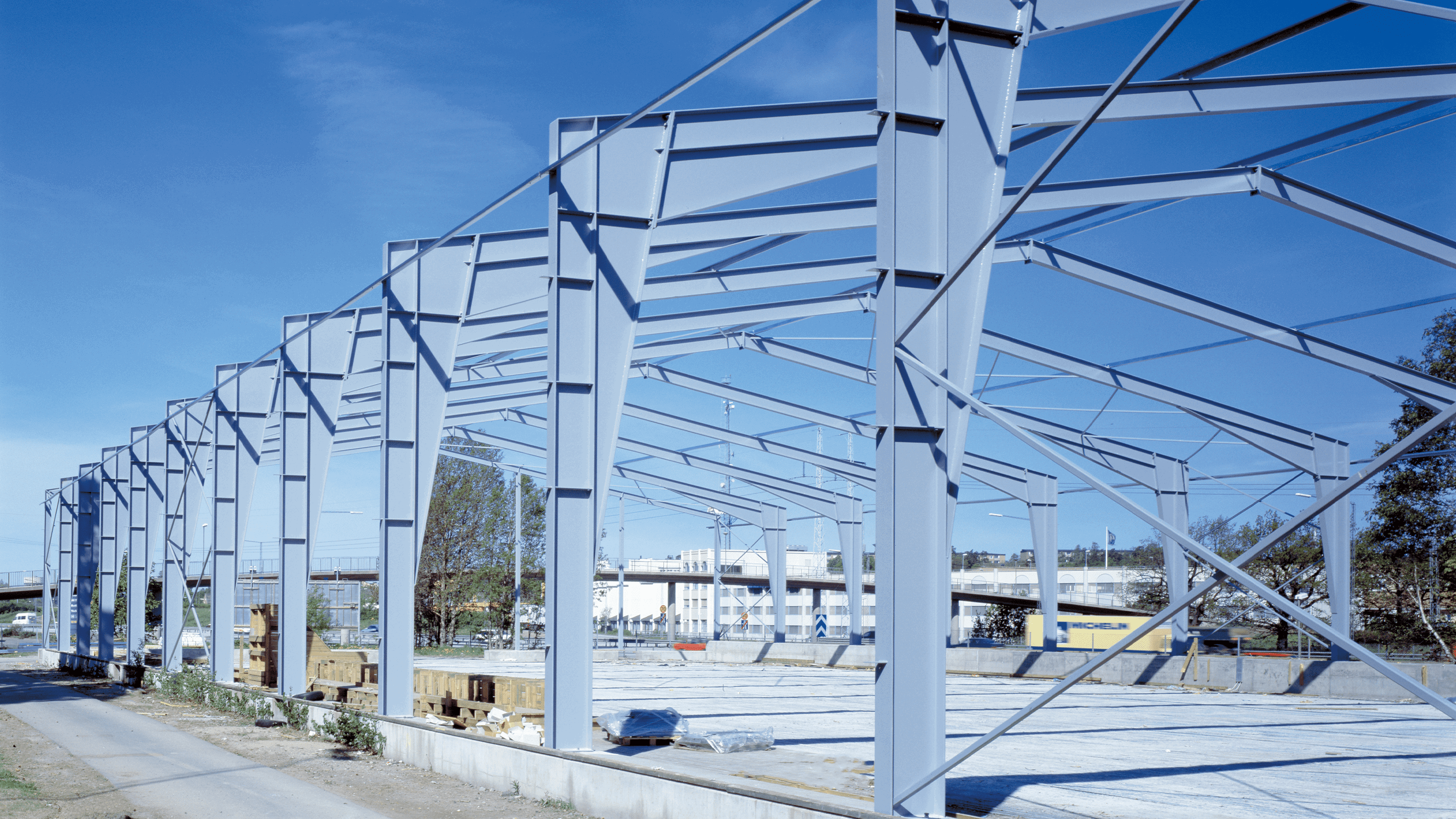 Välj rätt stålstomme och halltyp | Lindab